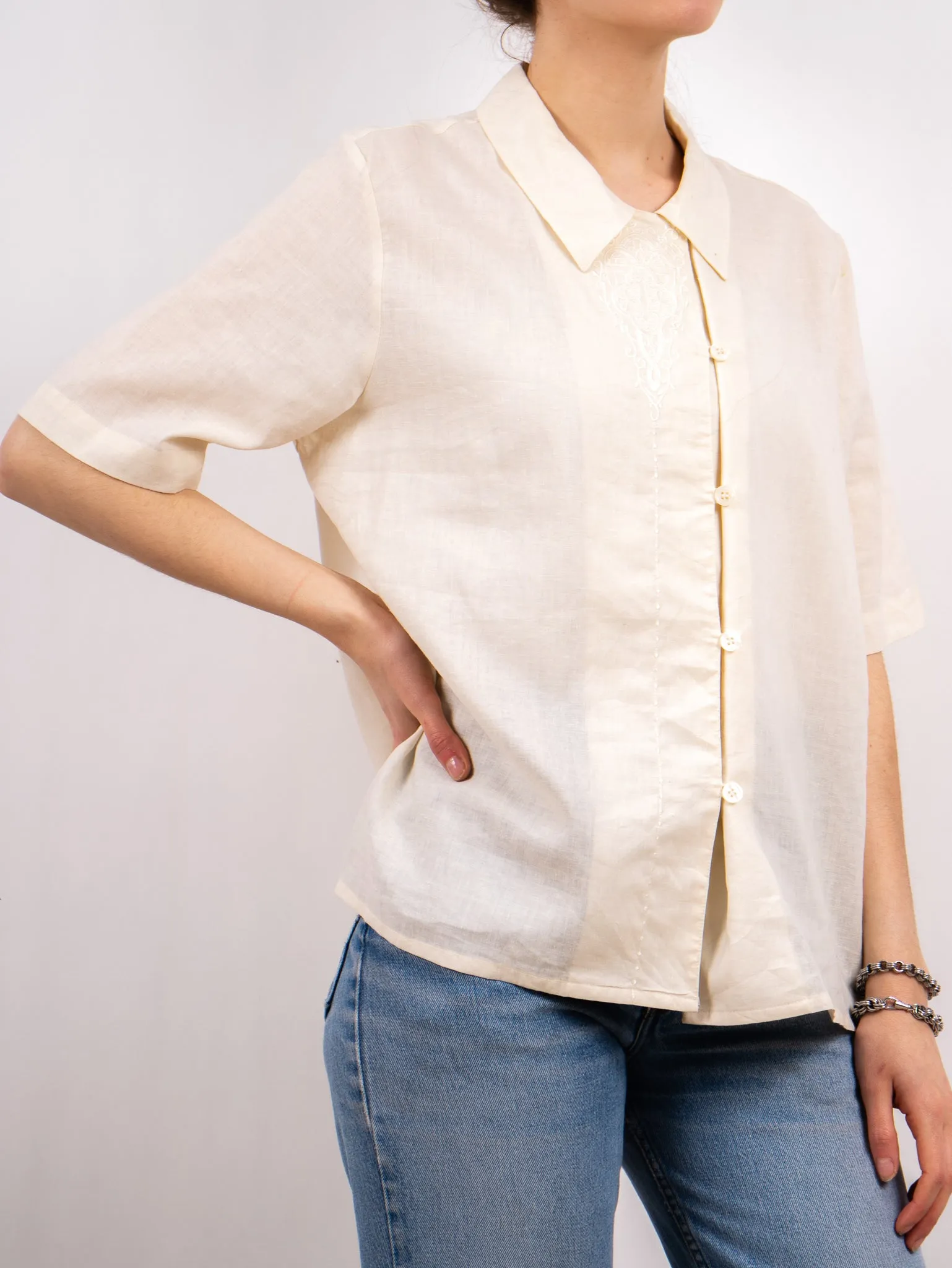 1990's ALEXON embroidered linen t shirt
