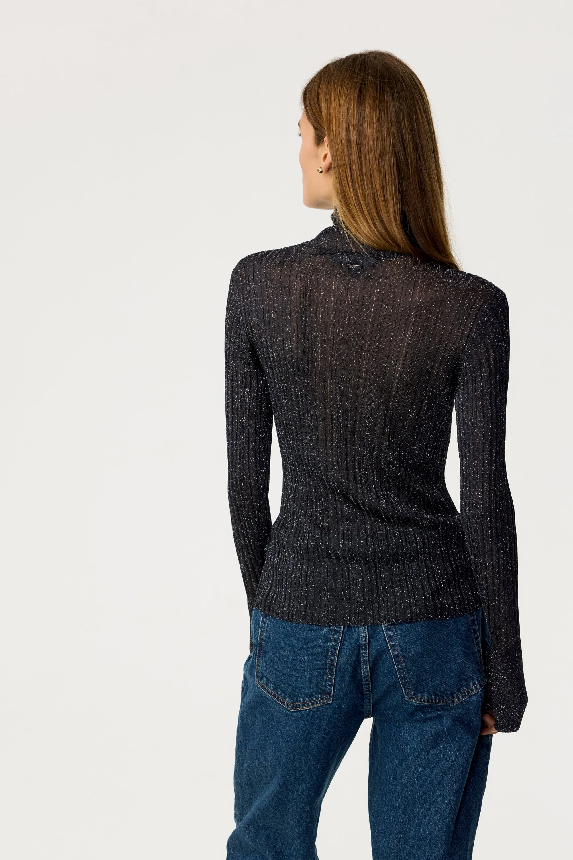Amelia Turtle Neck Top