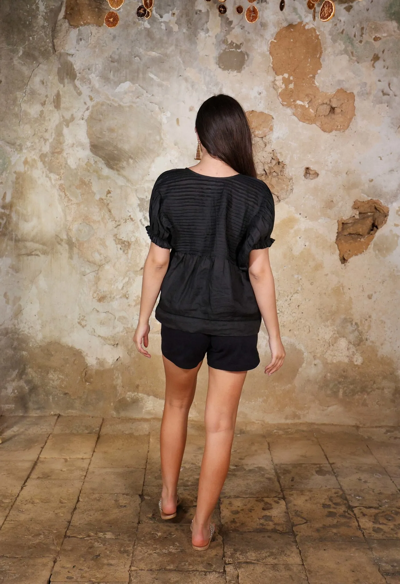 AMORE PINTUCKS - THE OVERSIZED PINTUCK RAMIE TOP