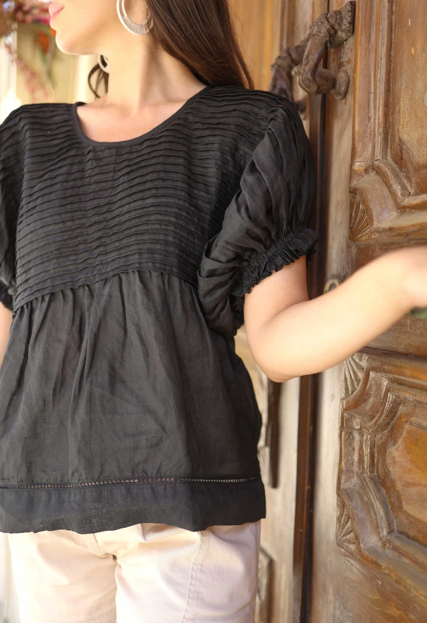 AMORE PINTUCKS - THE OVERSIZED PINTUCK RAMIE TOP