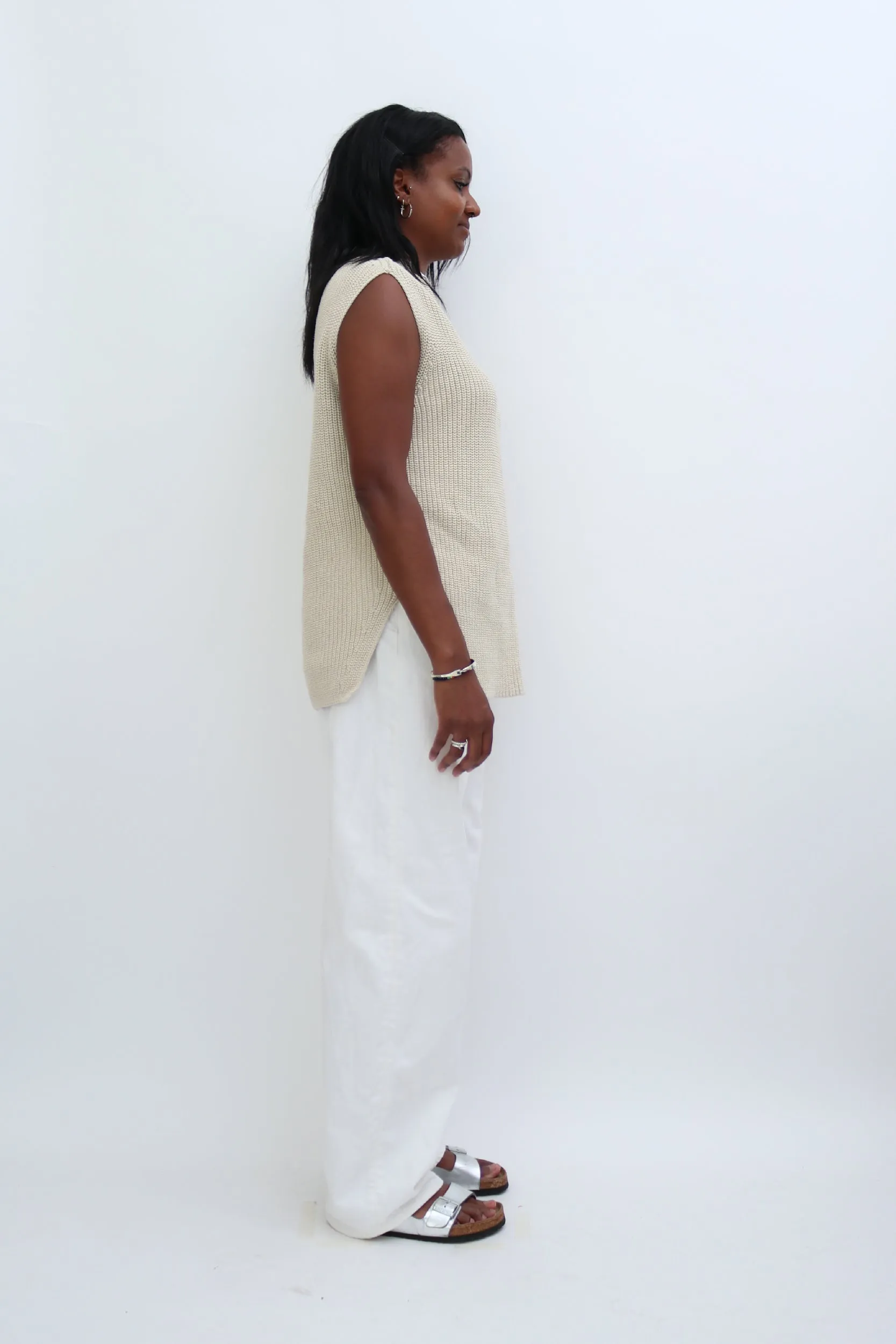 ARKET SLEEVELESS VEST