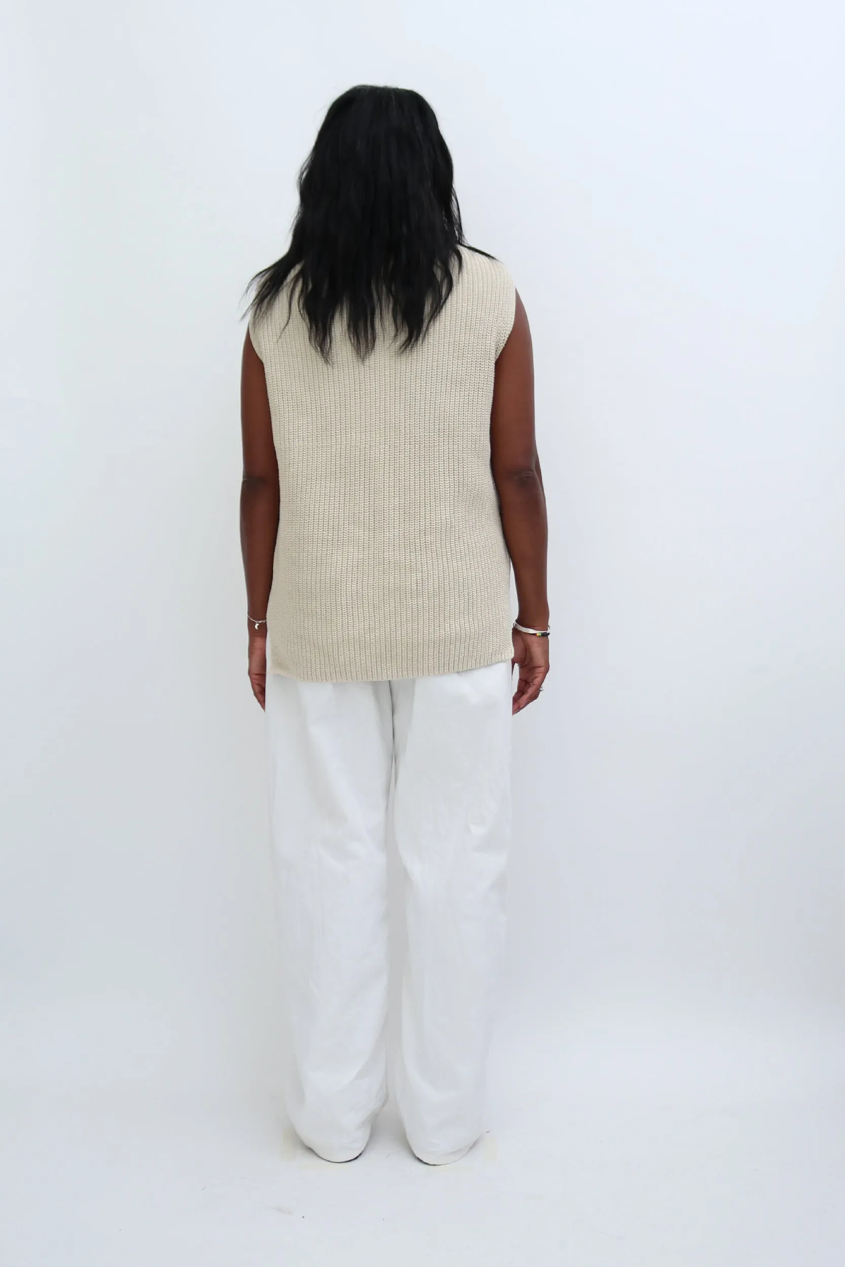 ARKET SLEEVELESS VEST