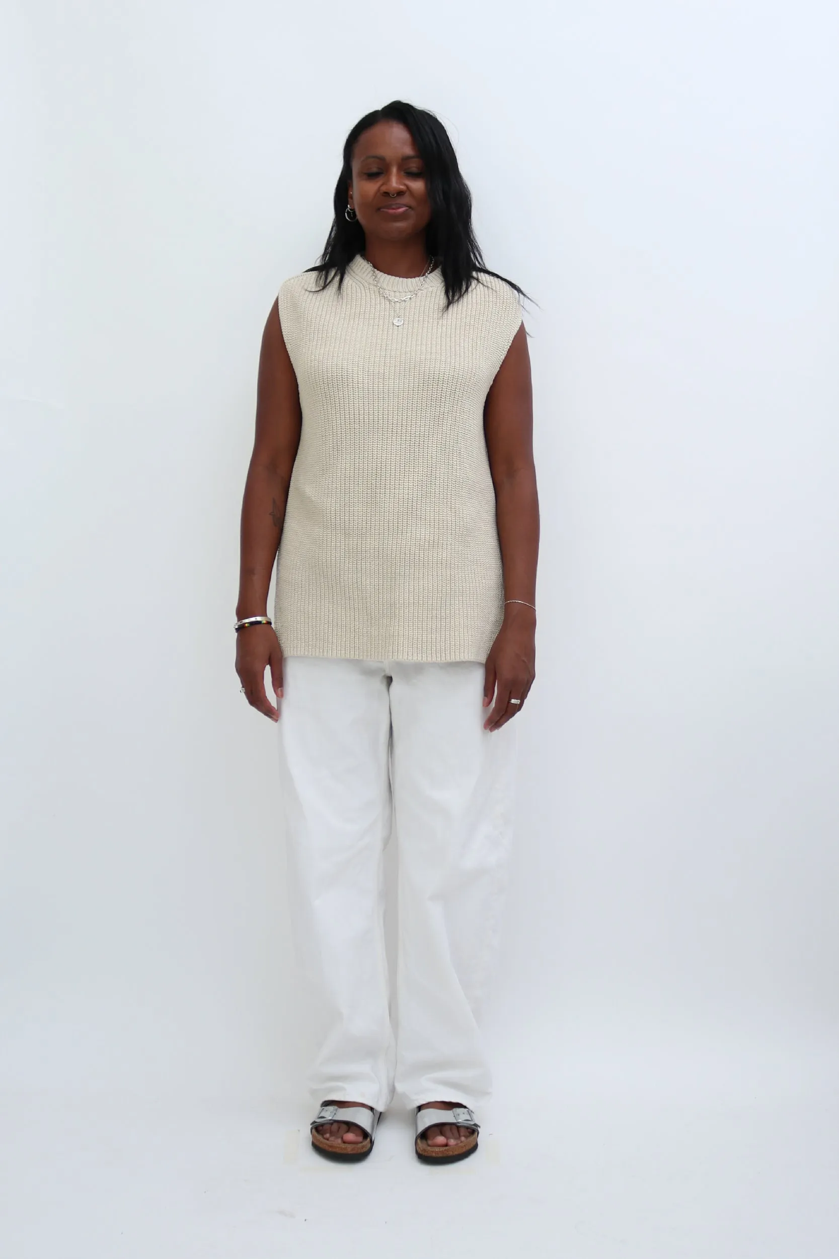 ARKET SLEEVELESS VEST