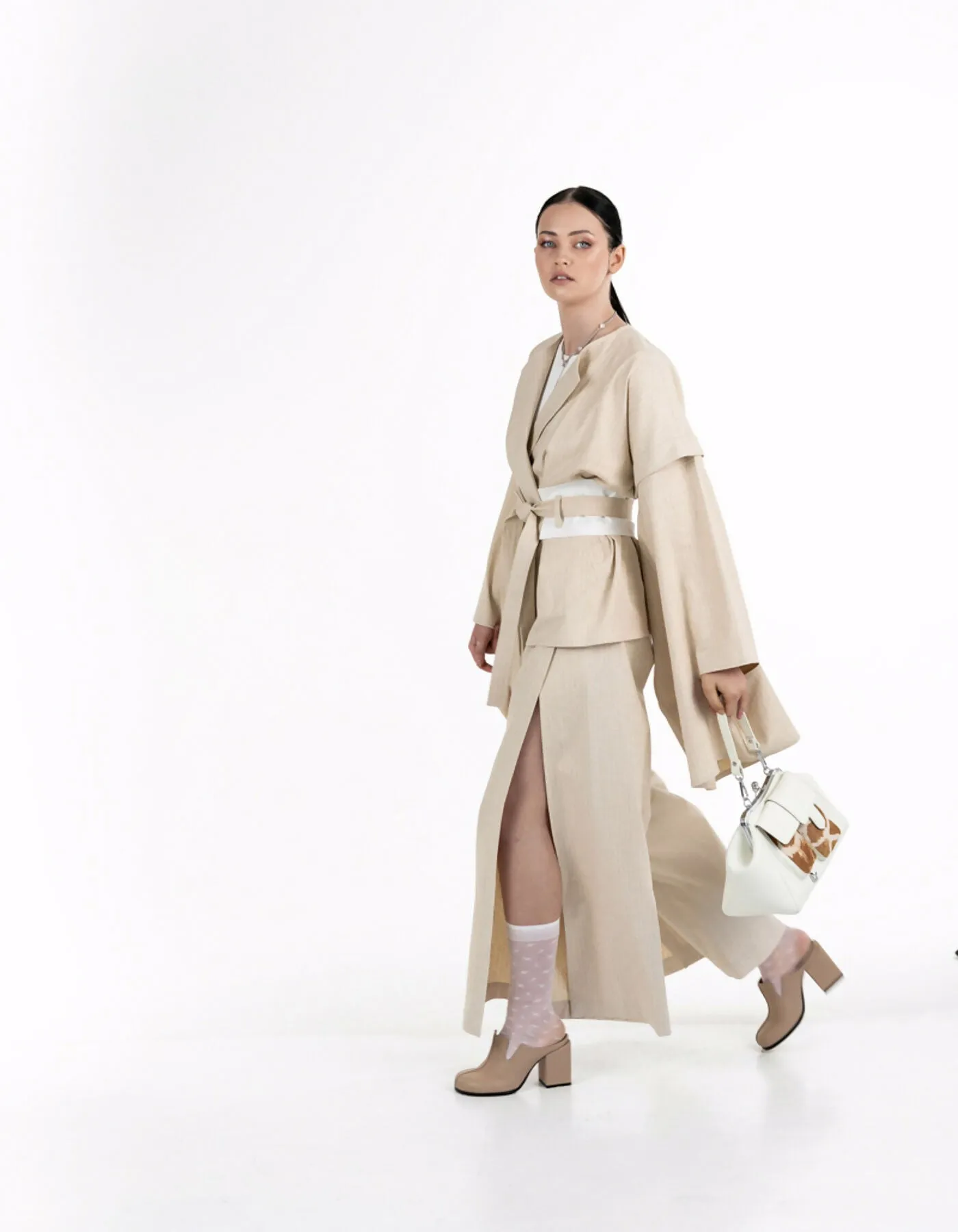 Beige linen kimono
