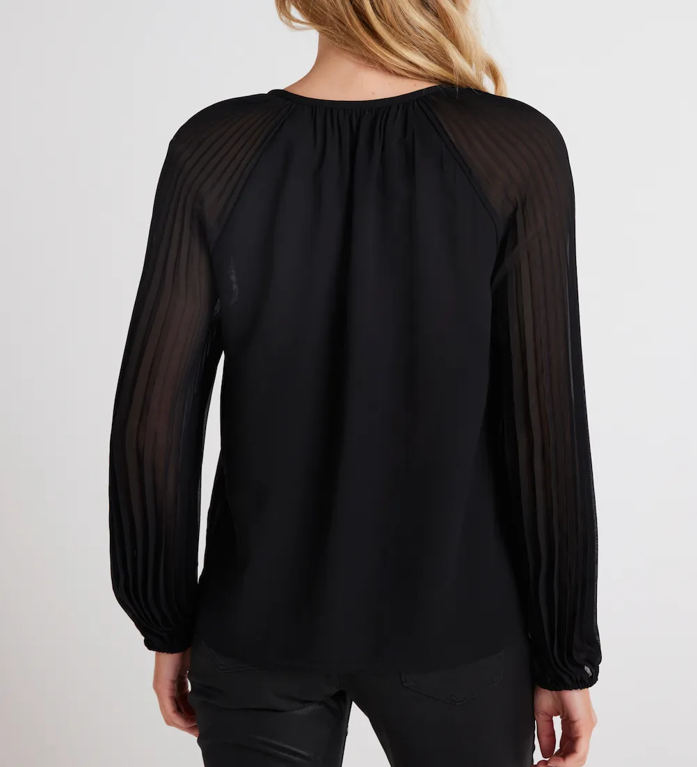 BELLA DAHL PLEATED SLEEVE RAGLAN PULLOVER