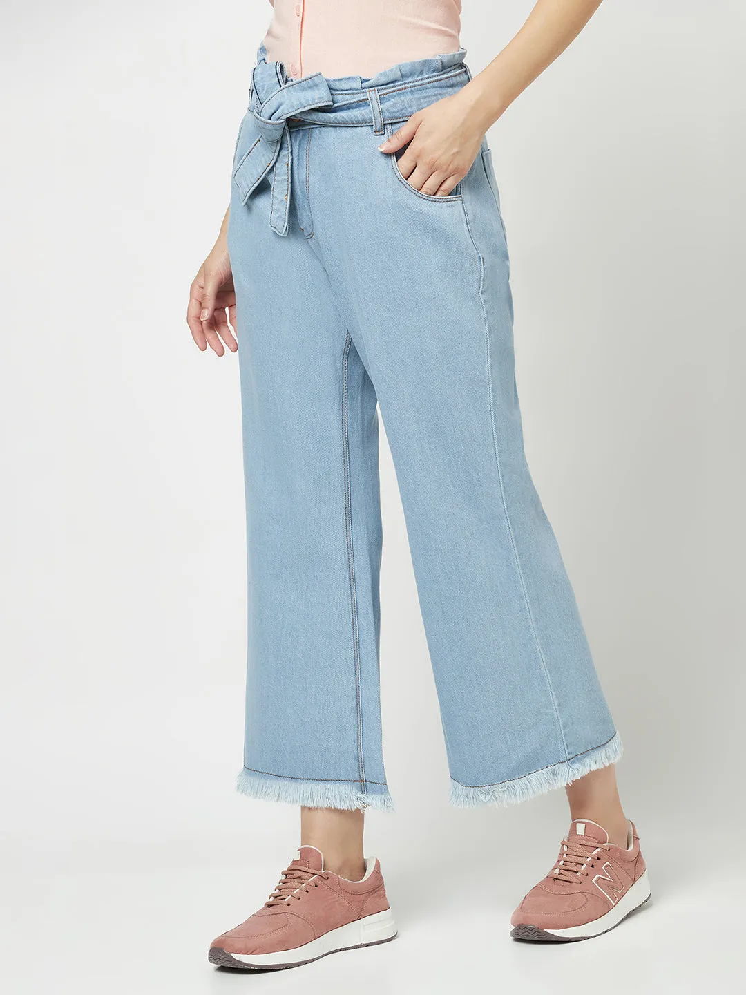 Belted Wide Cropped Jeans