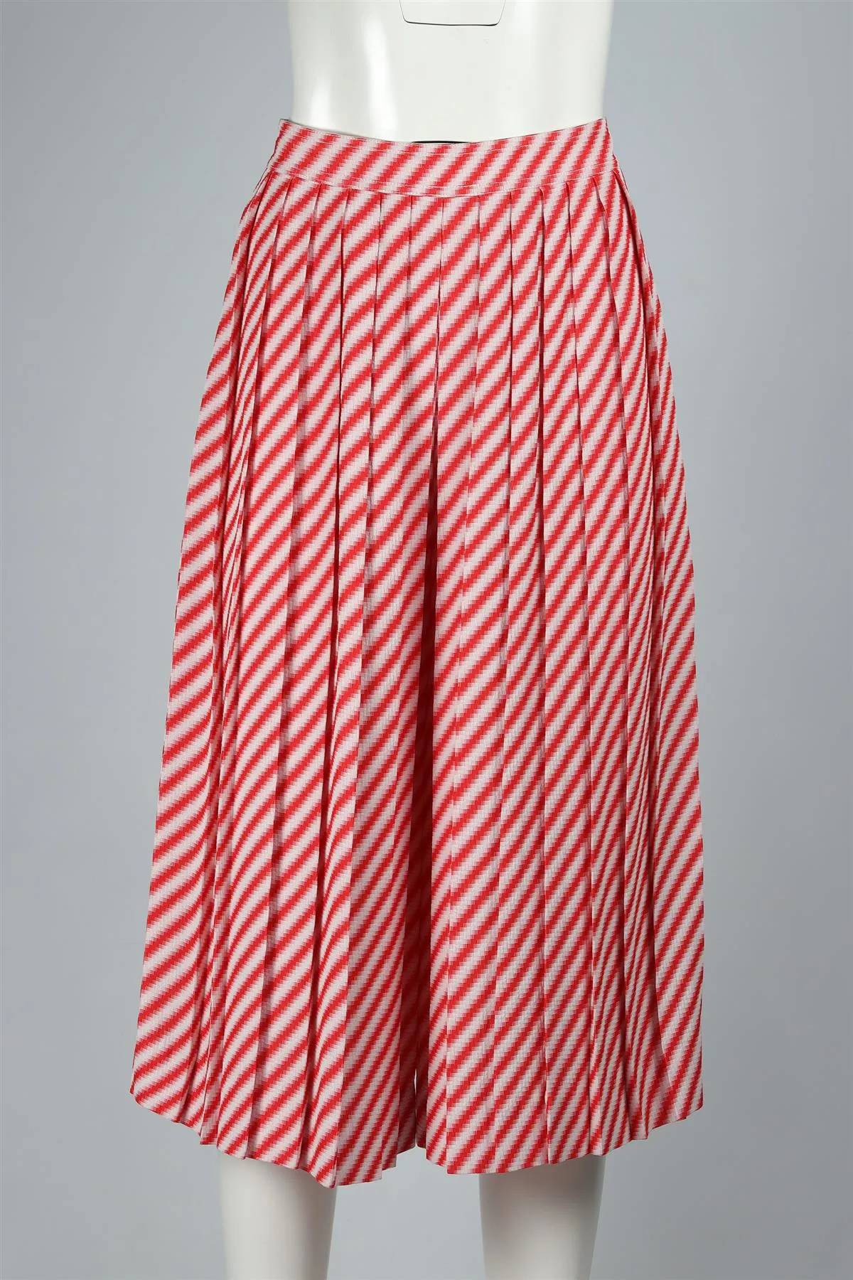 CELINE RED WOVEN CULOTTES FR 38 UK 10