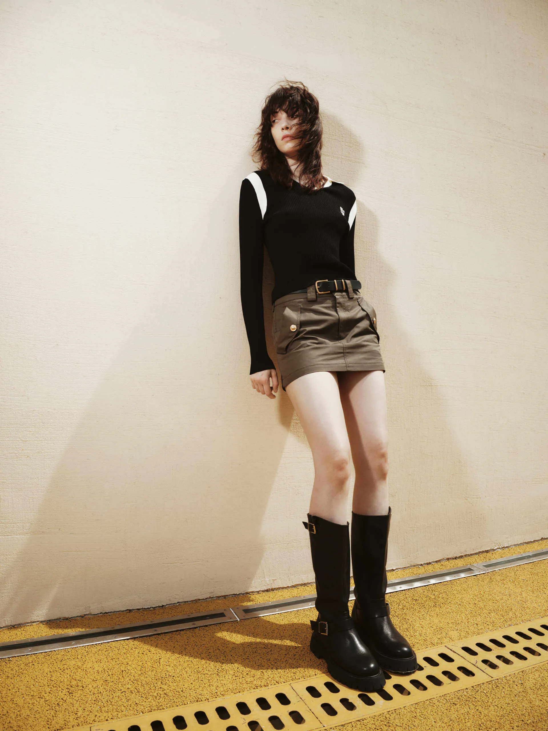 Contrast Detail Knit Top