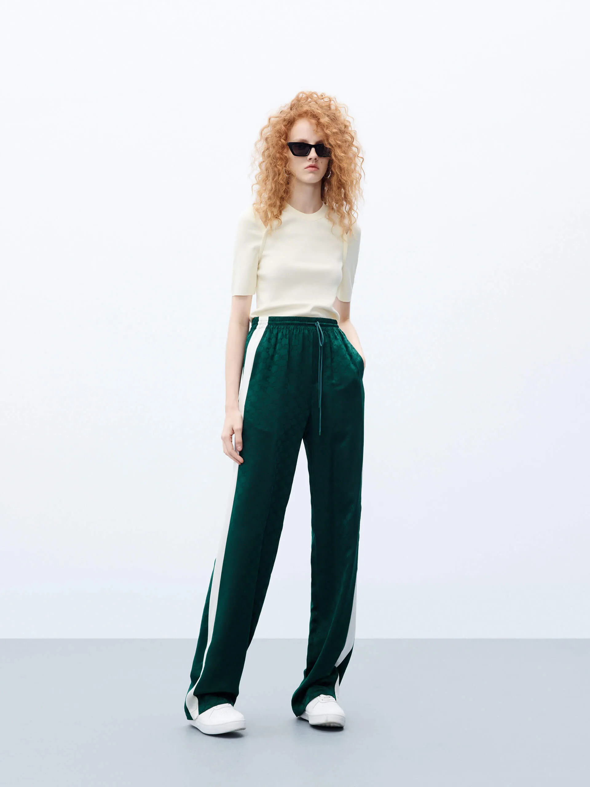 Cut Shoulder Knit Top