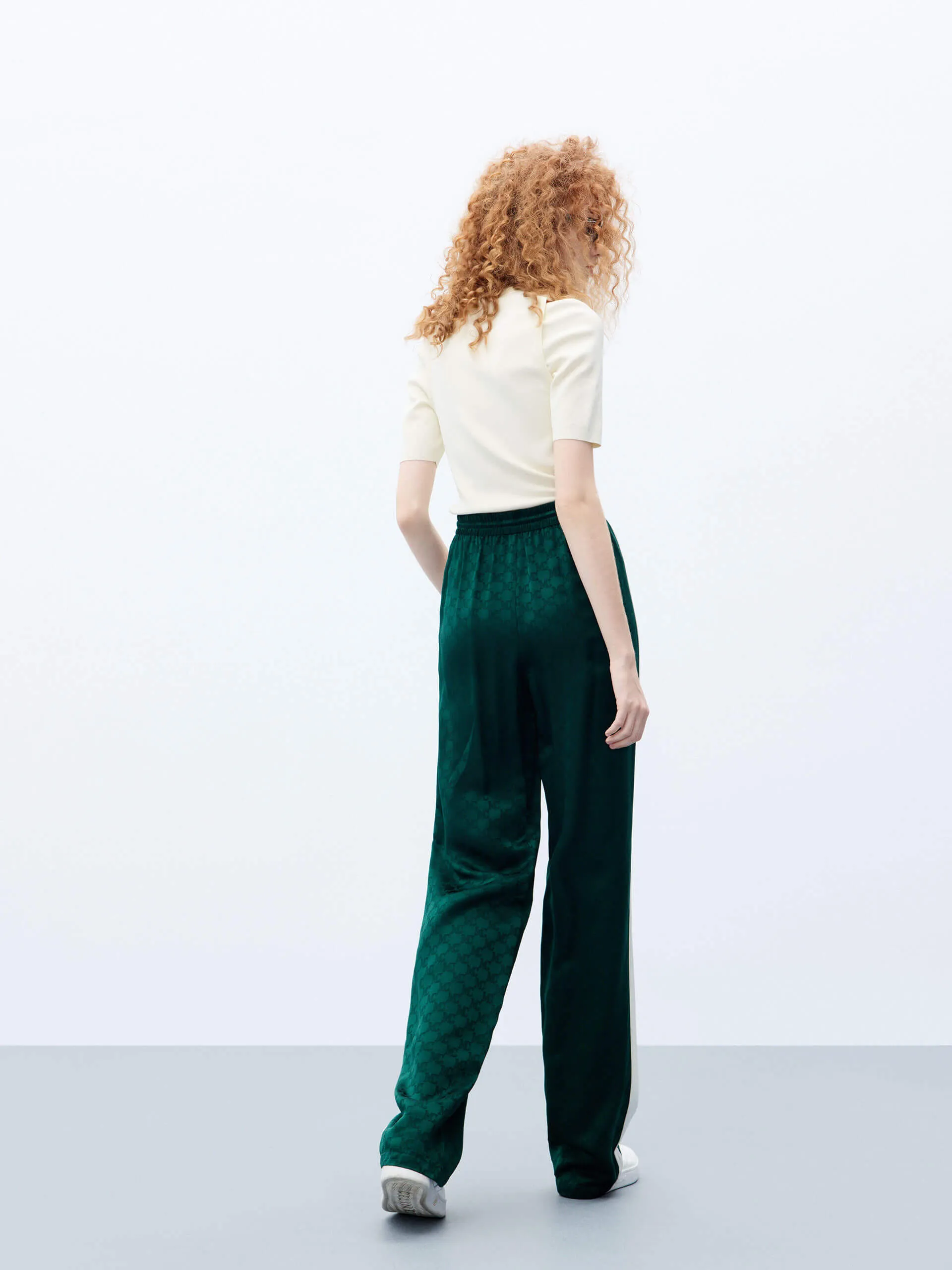 Cut Shoulder Knit Top
