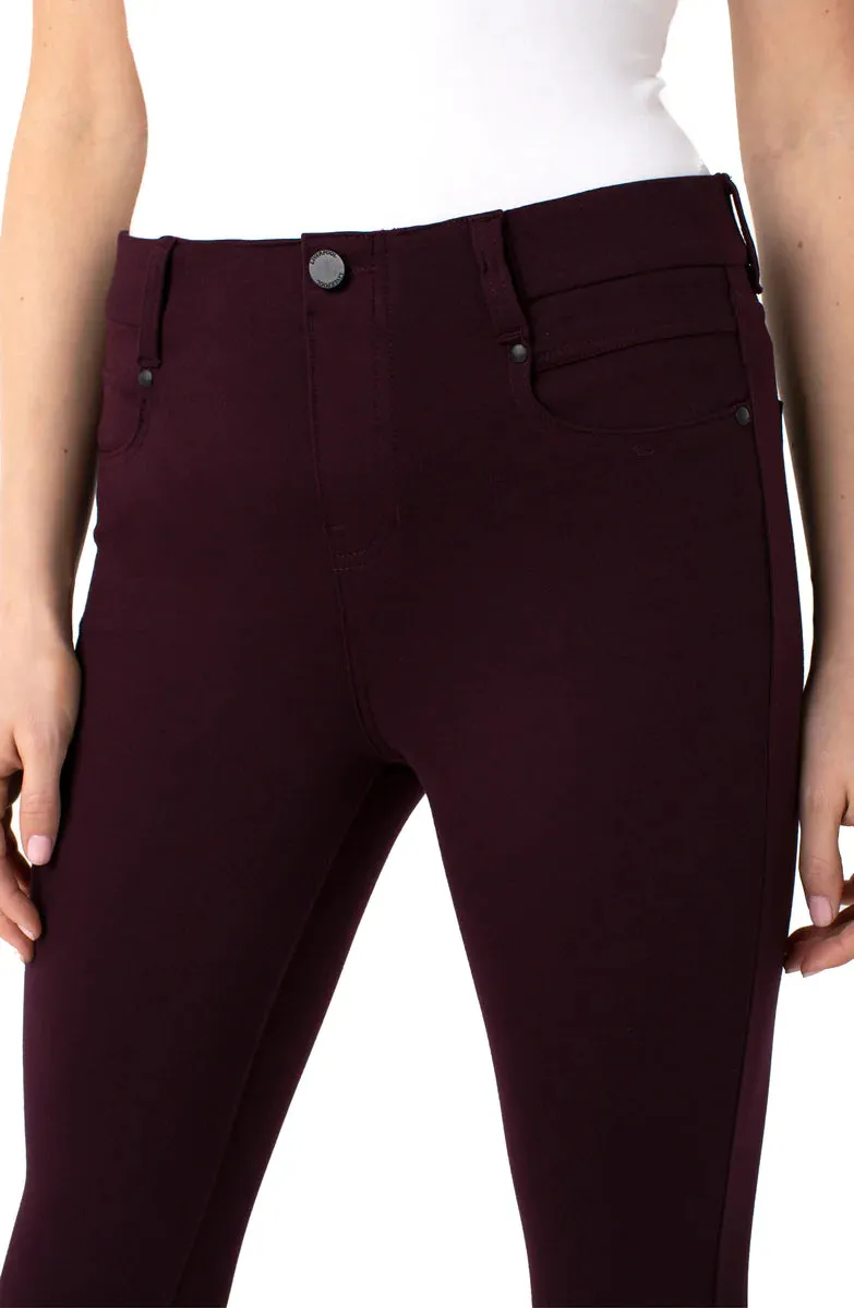 Glider Jean in Rasin
