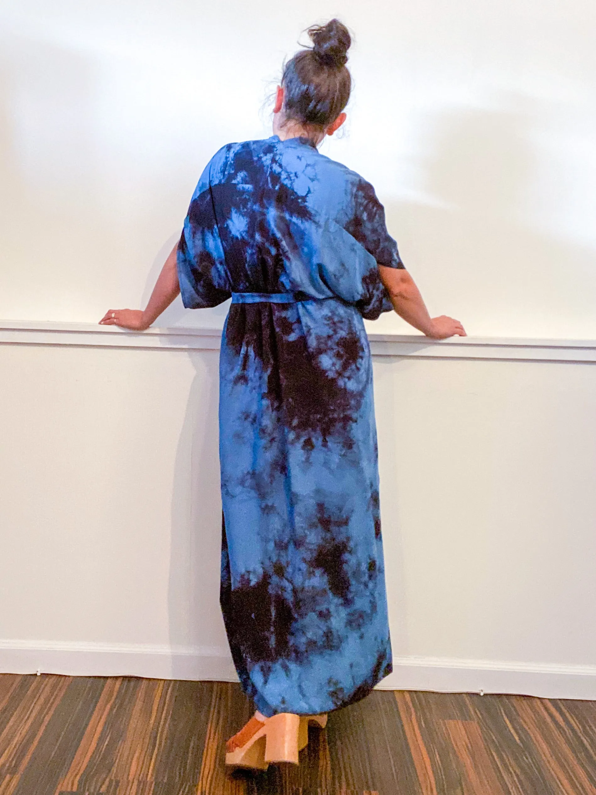 Hand-Dyed High Low Kimono Classic Blue Black Overdye