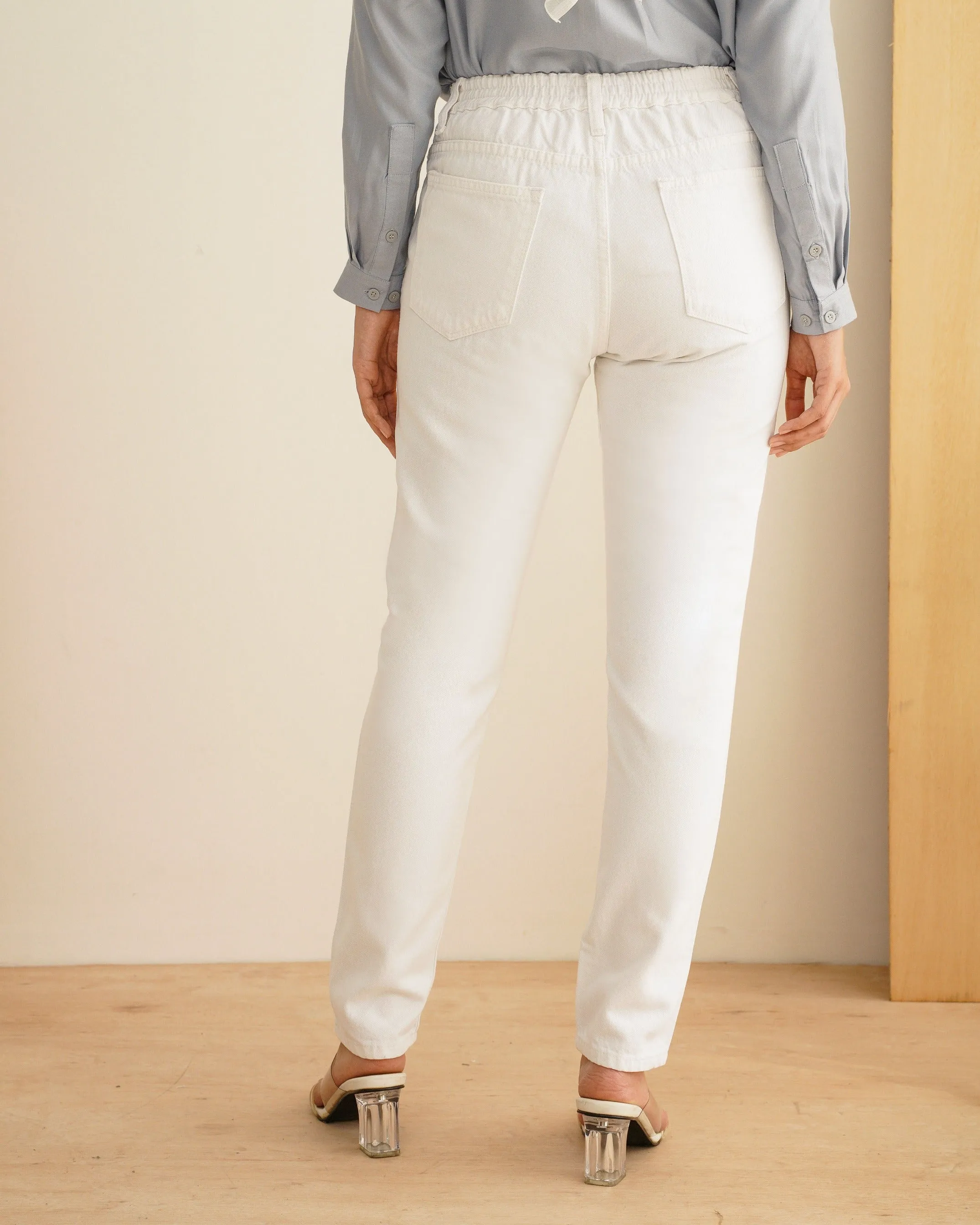 KAIA JEANS