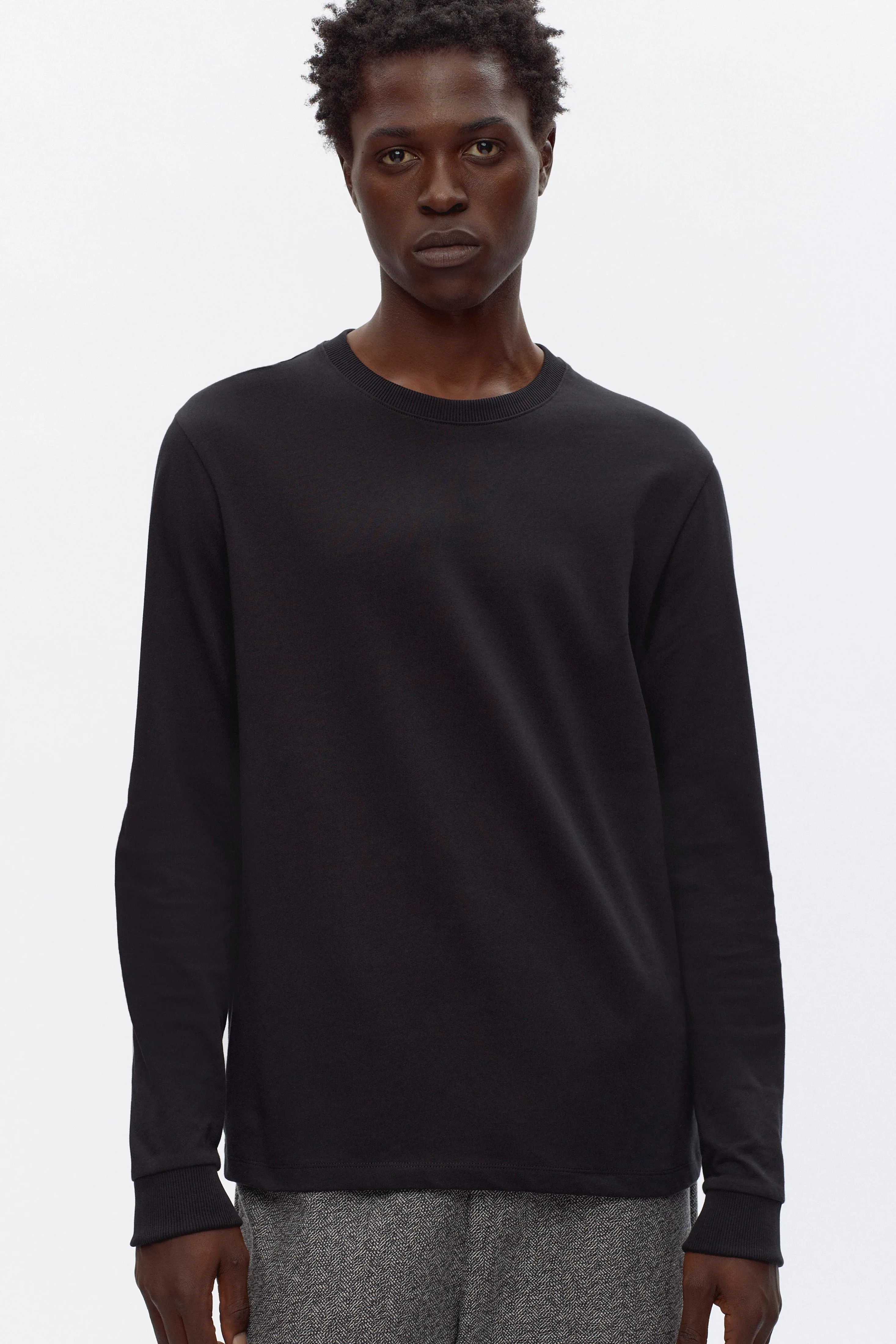 Men's Midweight Longsleeve in Black