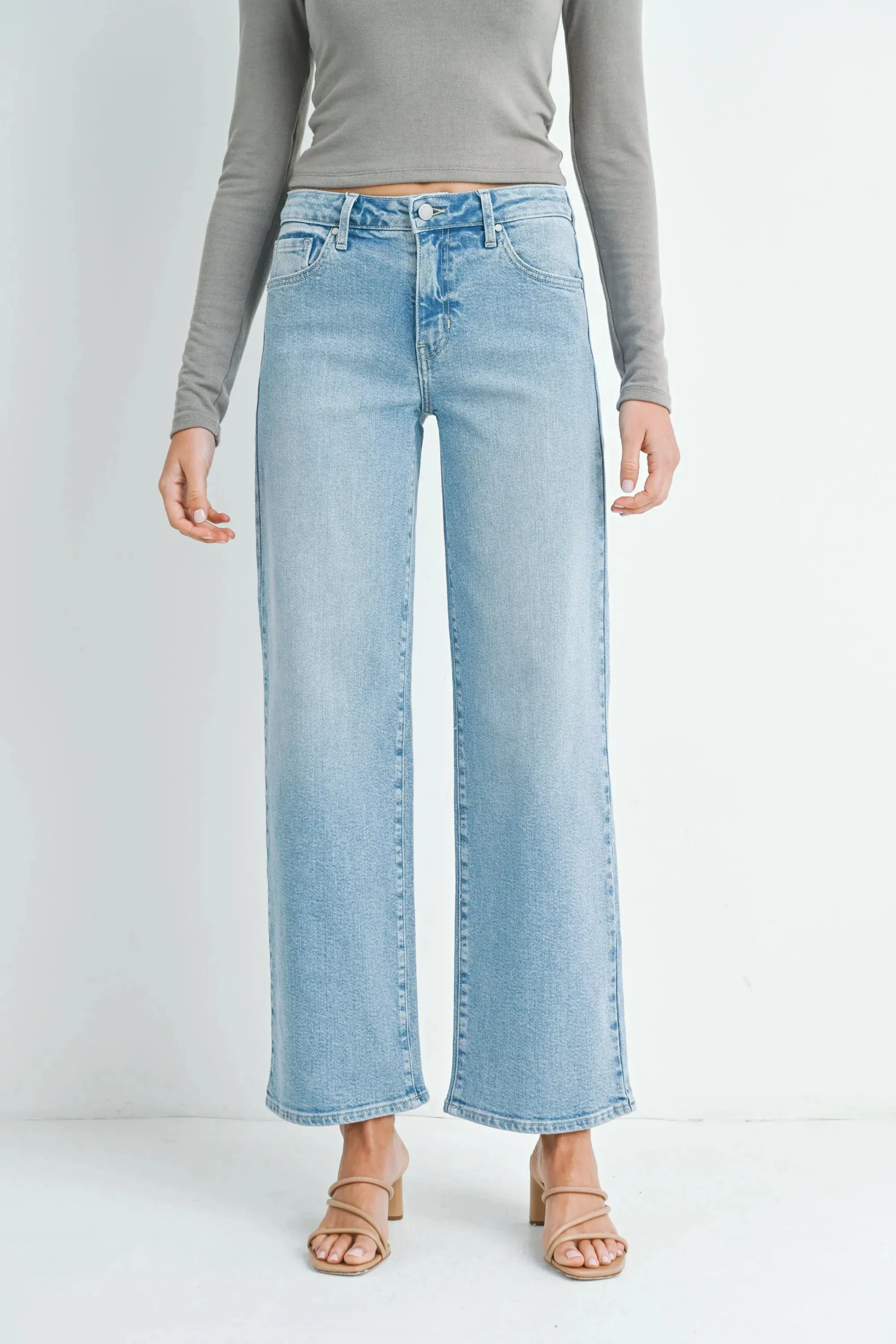 MIDRISE SLIM WIDE LEG DENIM JEANS WITH LIGHT STRETCH