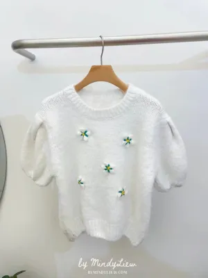 ML231002 Flower Knit Top