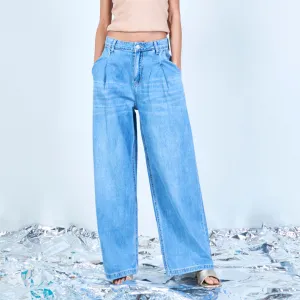 Pleated straight-leg denim trousers wholesale