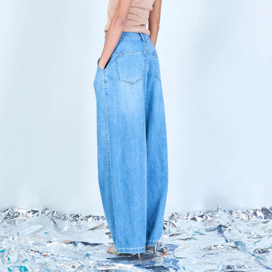 Pleated straight-leg denim trousers wholesale