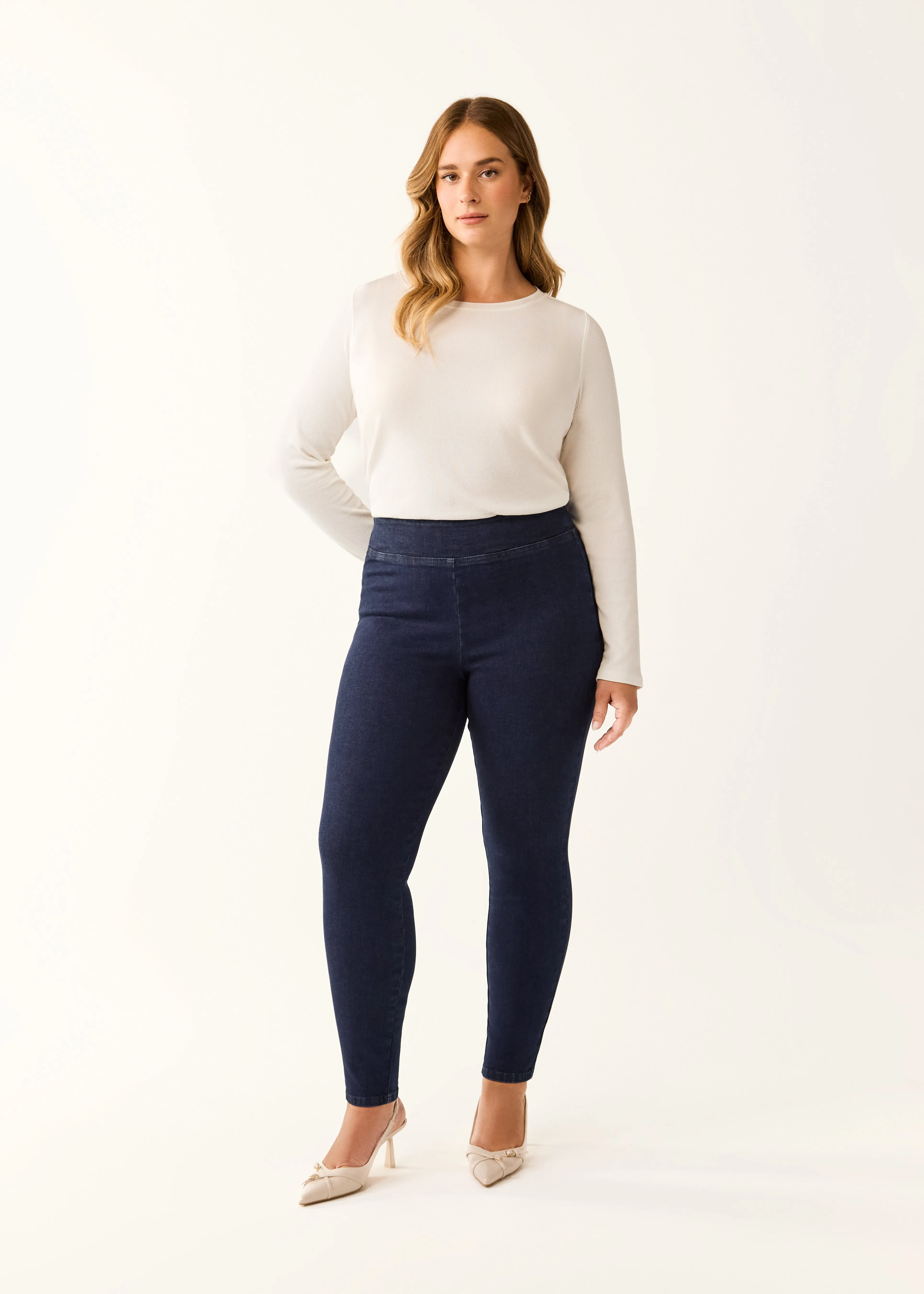 Pull-On Slim Ankle Denim - Dark Rinse