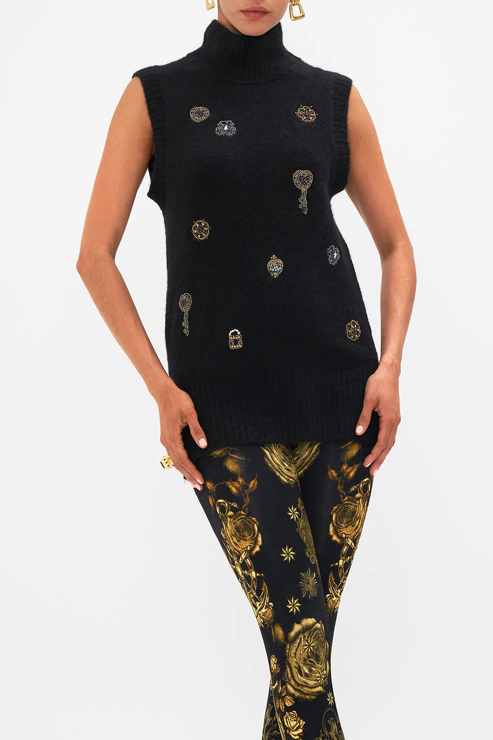 RELAXED SLEEVELESS TURTLENECK KNIT TOP AMSTERGLAM