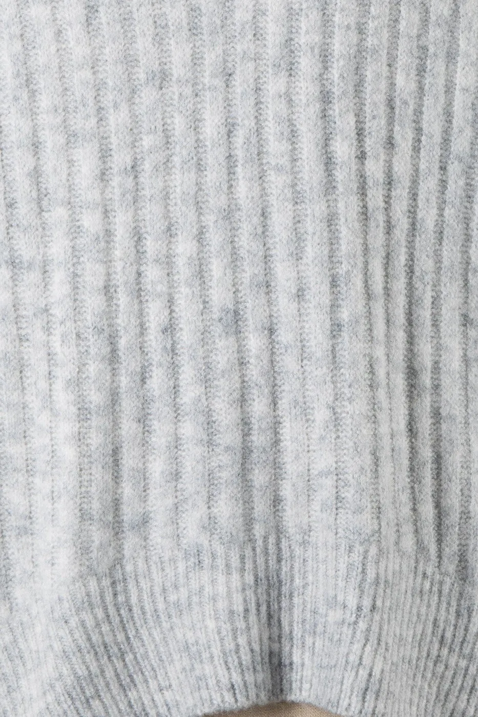 ROUND NECK RIBBED SOFT KNIT SWEATER
