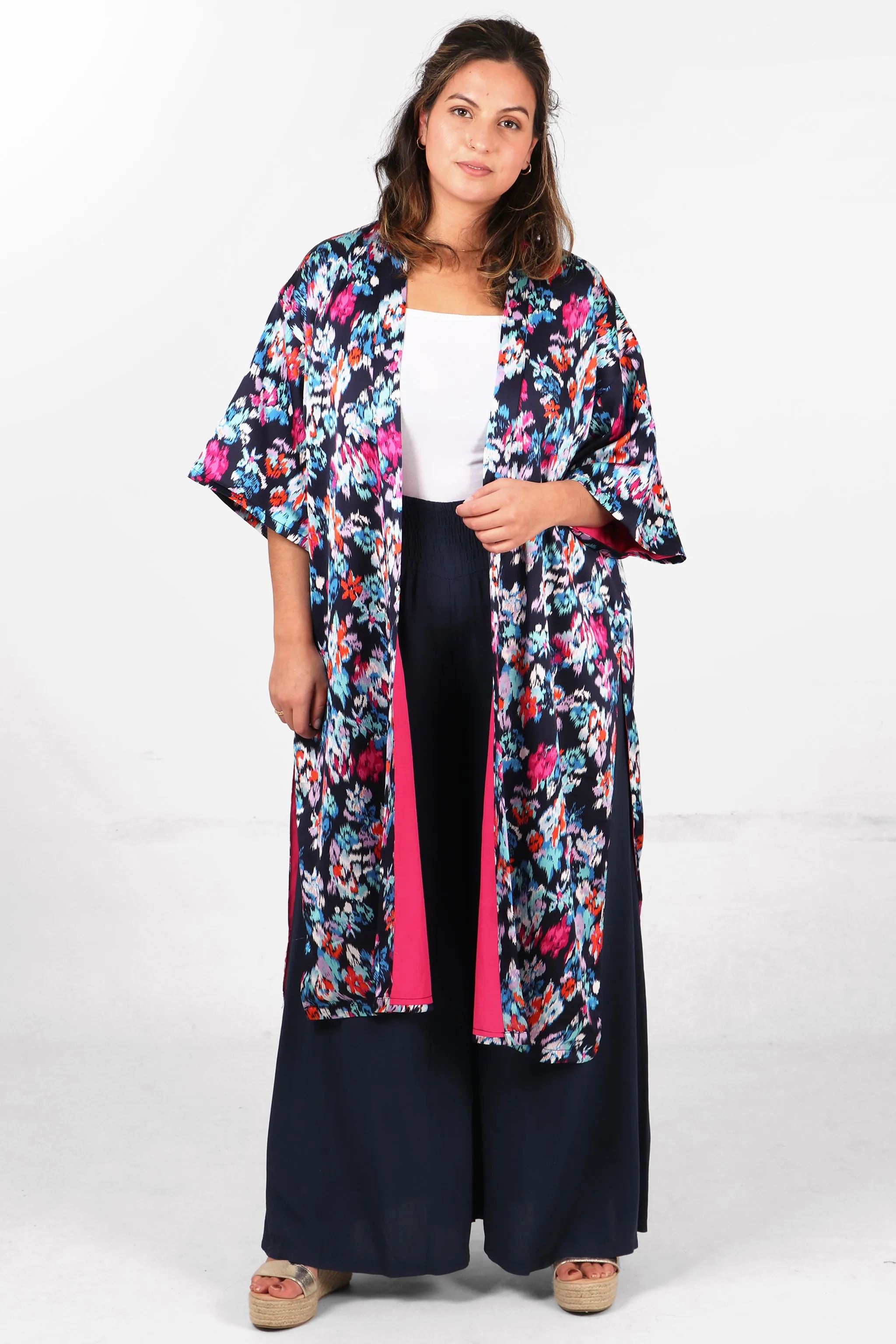 Silk Textured Abstract Floral Print Lined Kimono Jacket in Navy Blue