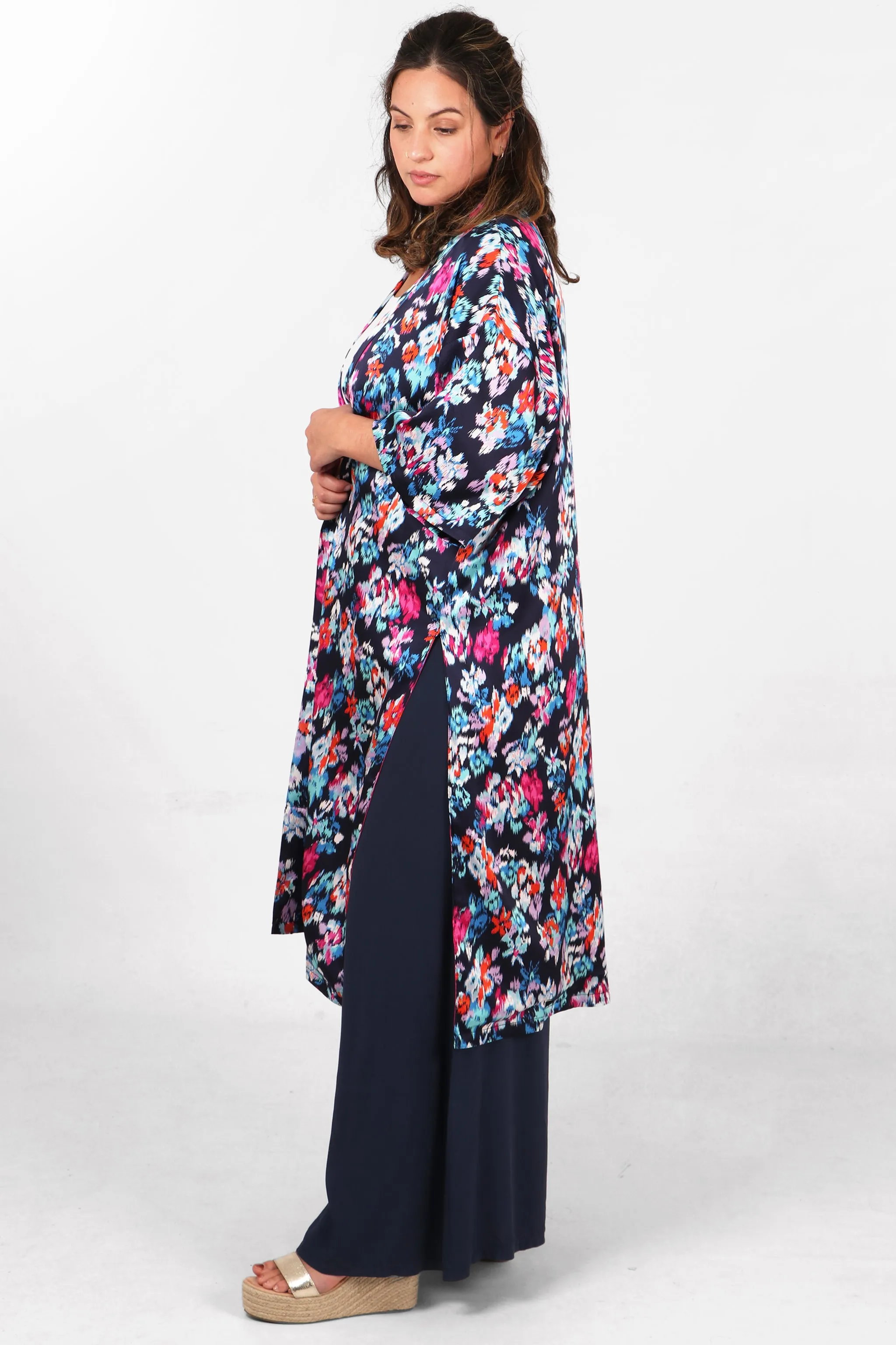 Silk Textured Abstract Floral Print Lined Kimono Jacket in Navy Blue