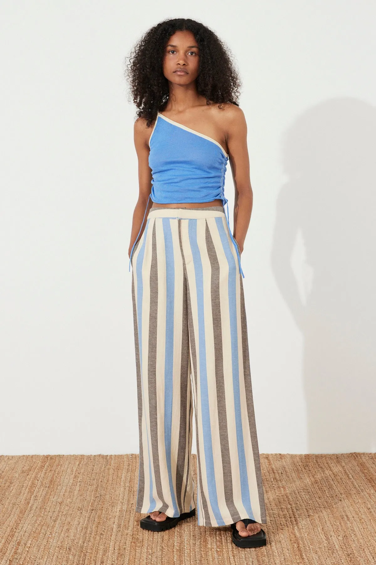 Sky Contrast Knit Crop Top