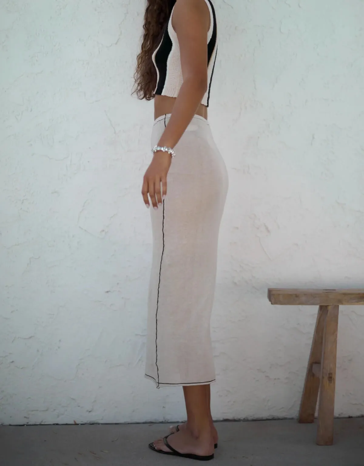 Stone Contrast Knit Skirt