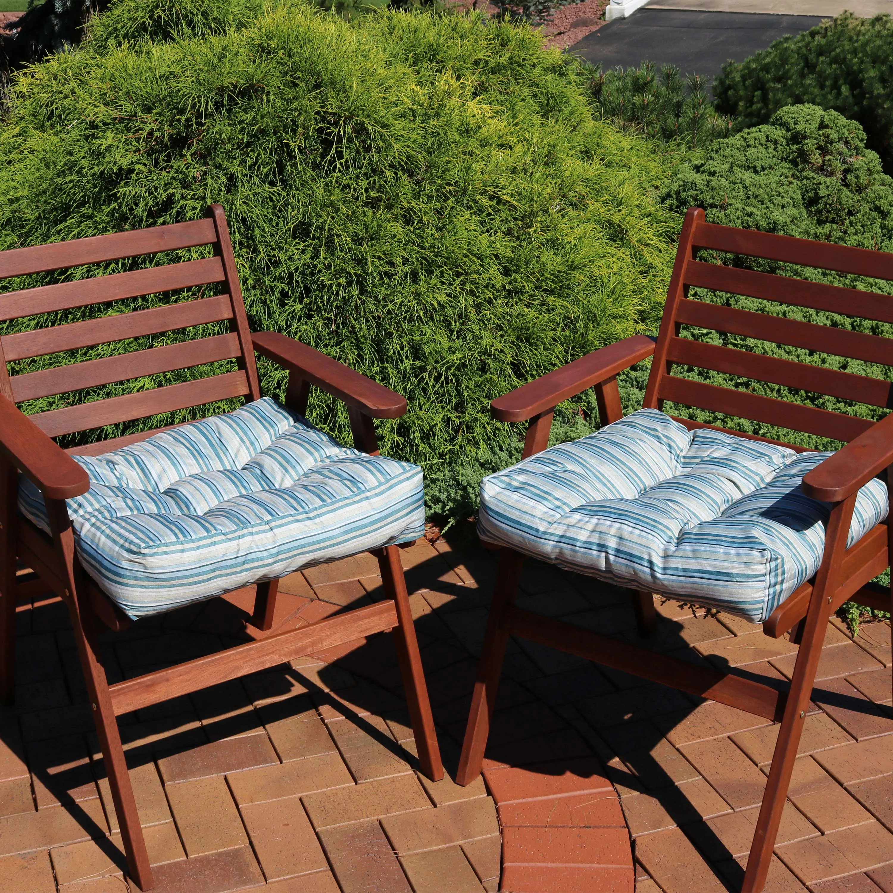Sunnydaze Set of 2 Tufted Indoor/Outdoor Square Patio Cushions