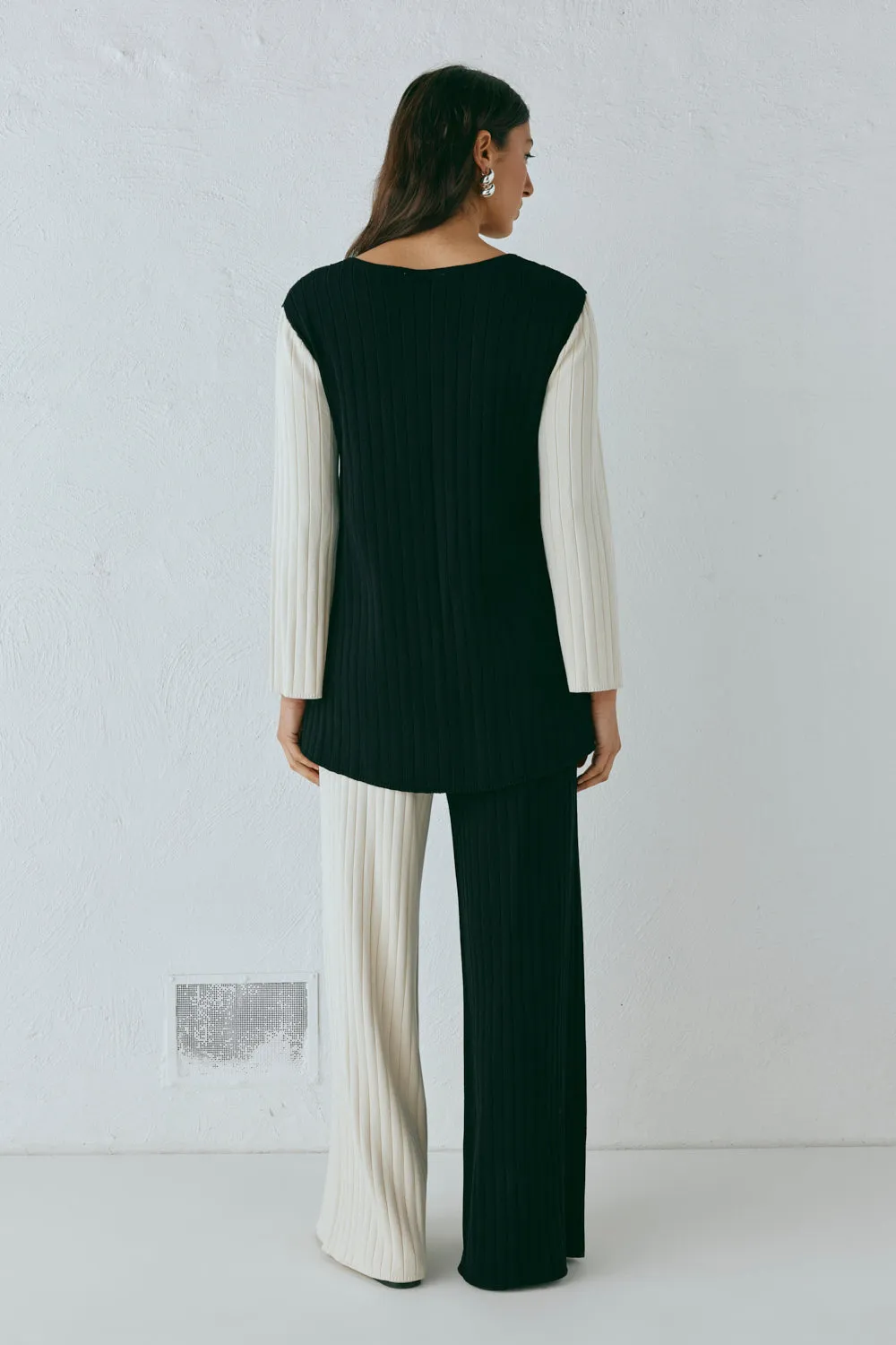 Suri Knit Top Splice