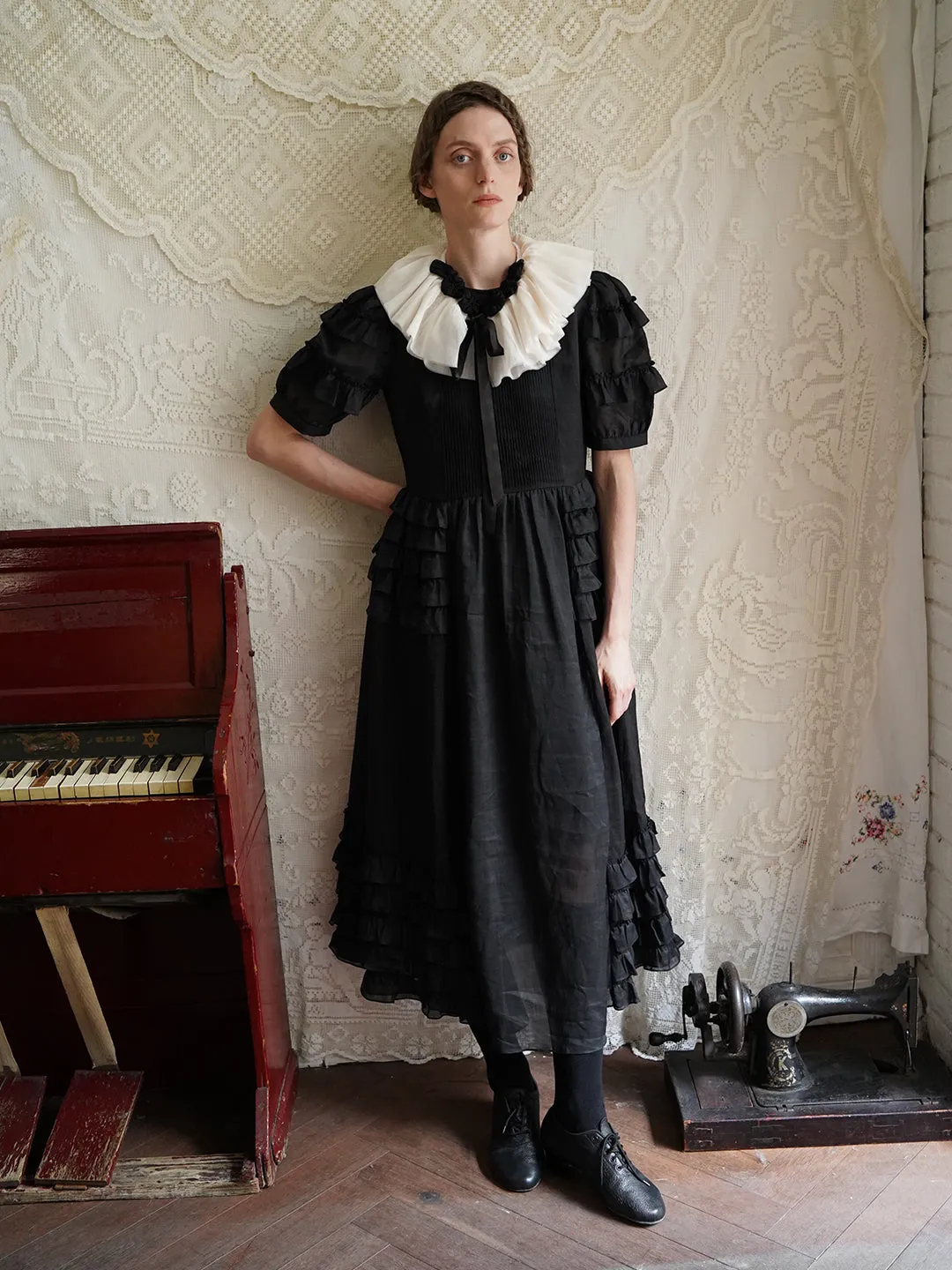 Unlogical Poem Victorian Style Ruffled Red/Black/Pink Ramie Dress
