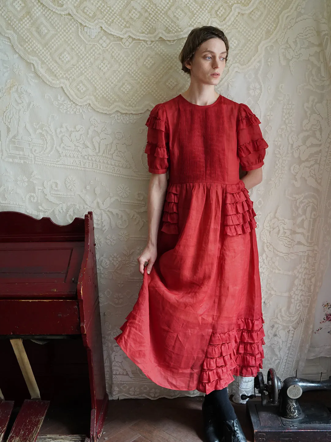 Unlogical Poem Victorian Style Ruffled Red/Black/Pink Ramie Dress