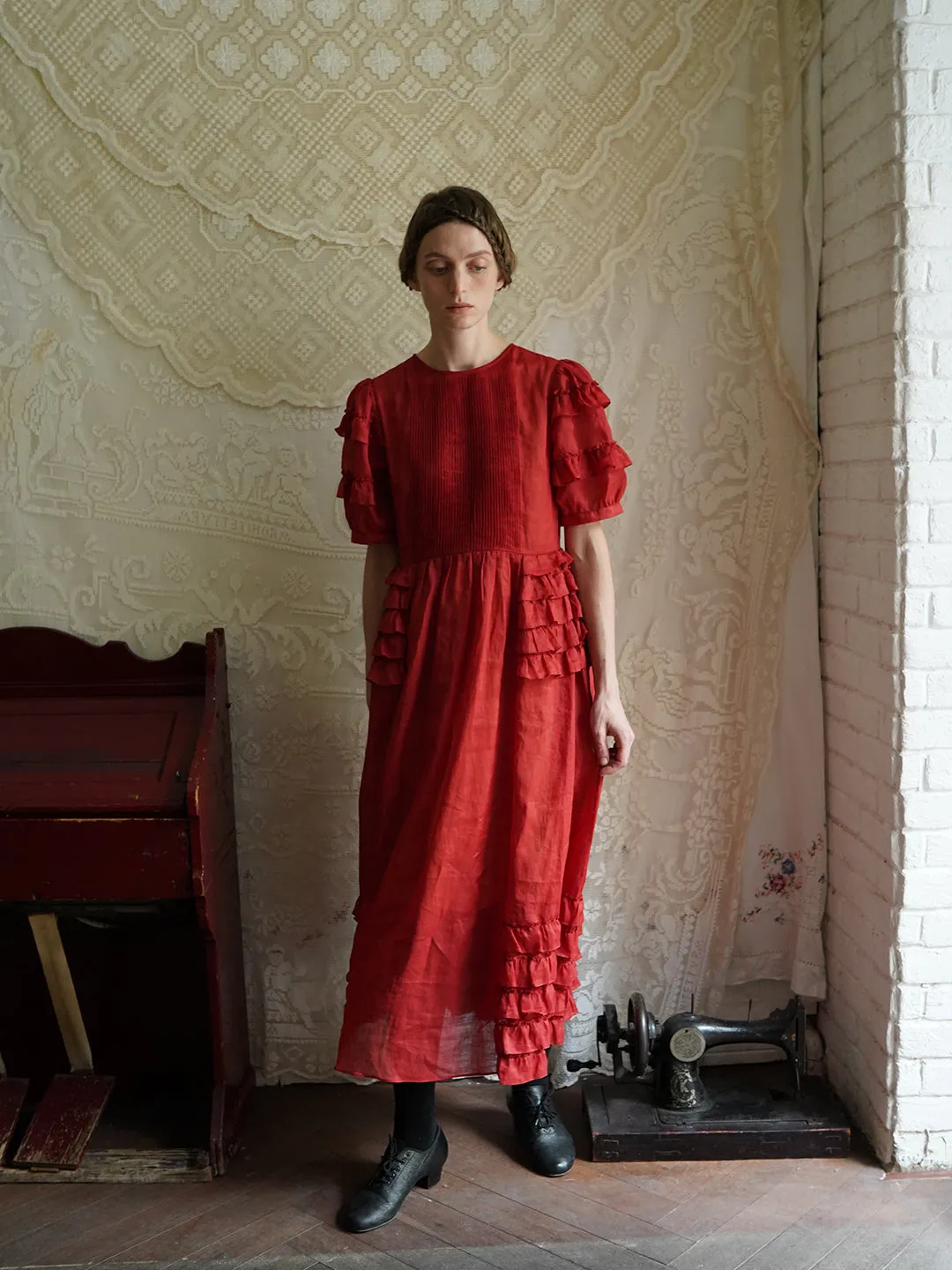 Unlogical Poem Victorian Style Ruffled Red/Black/Pink Ramie Dress