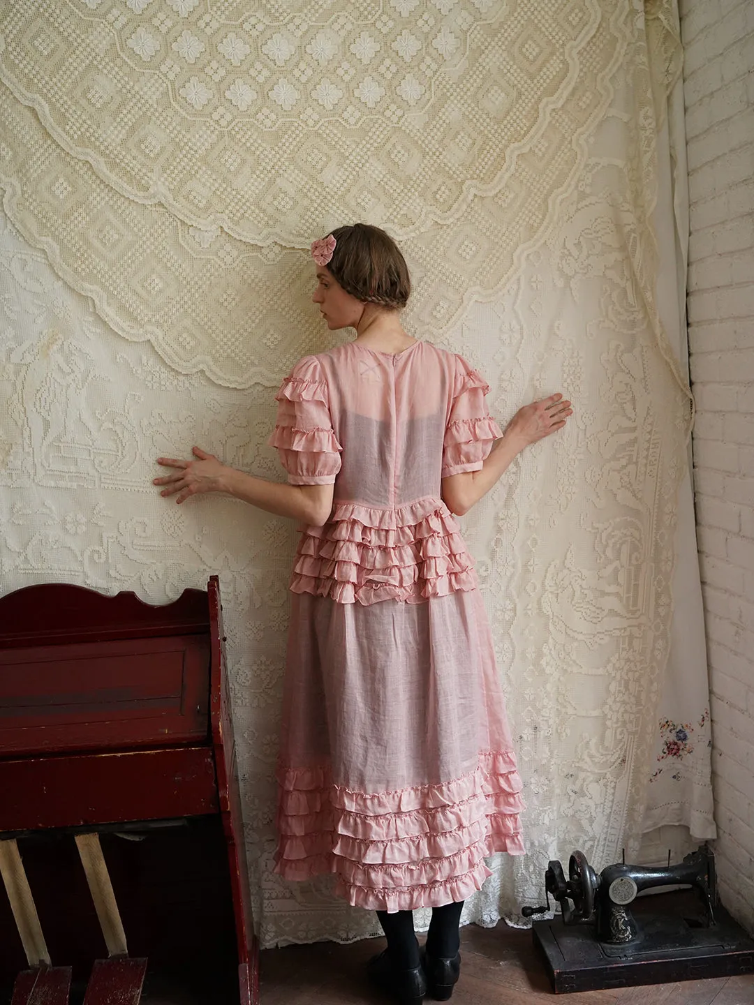 Unlogical Poem Victorian Style Ruffled Red/Black/Pink Ramie Dress