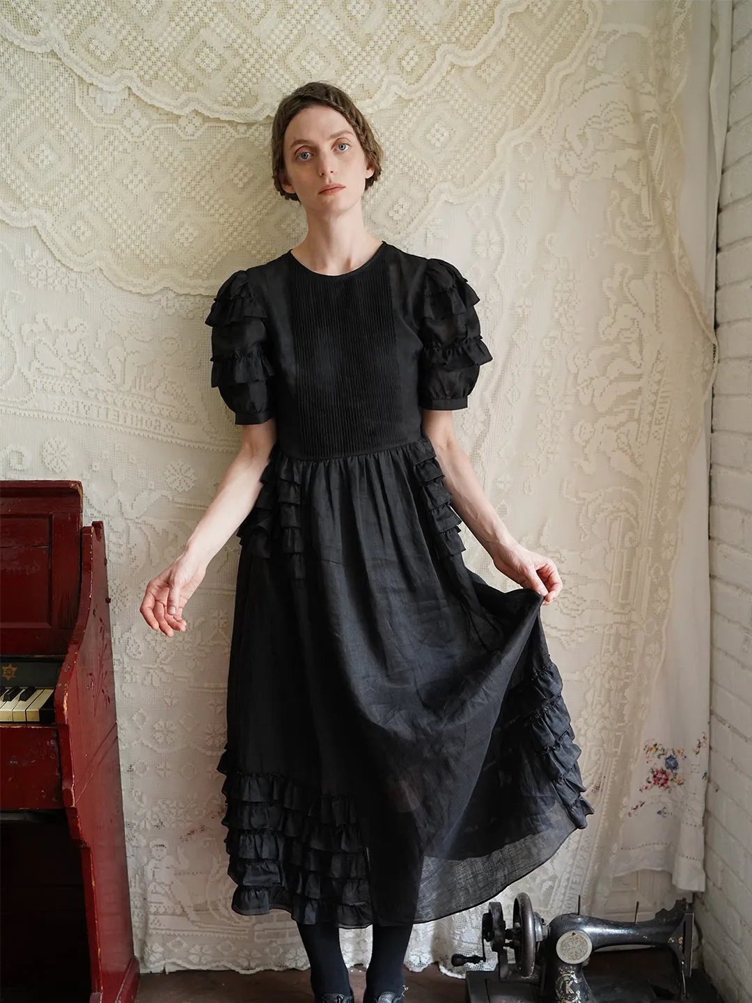 Unlogical Poem Victorian Style Ruffled Red/Black/Pink Ramie Dress