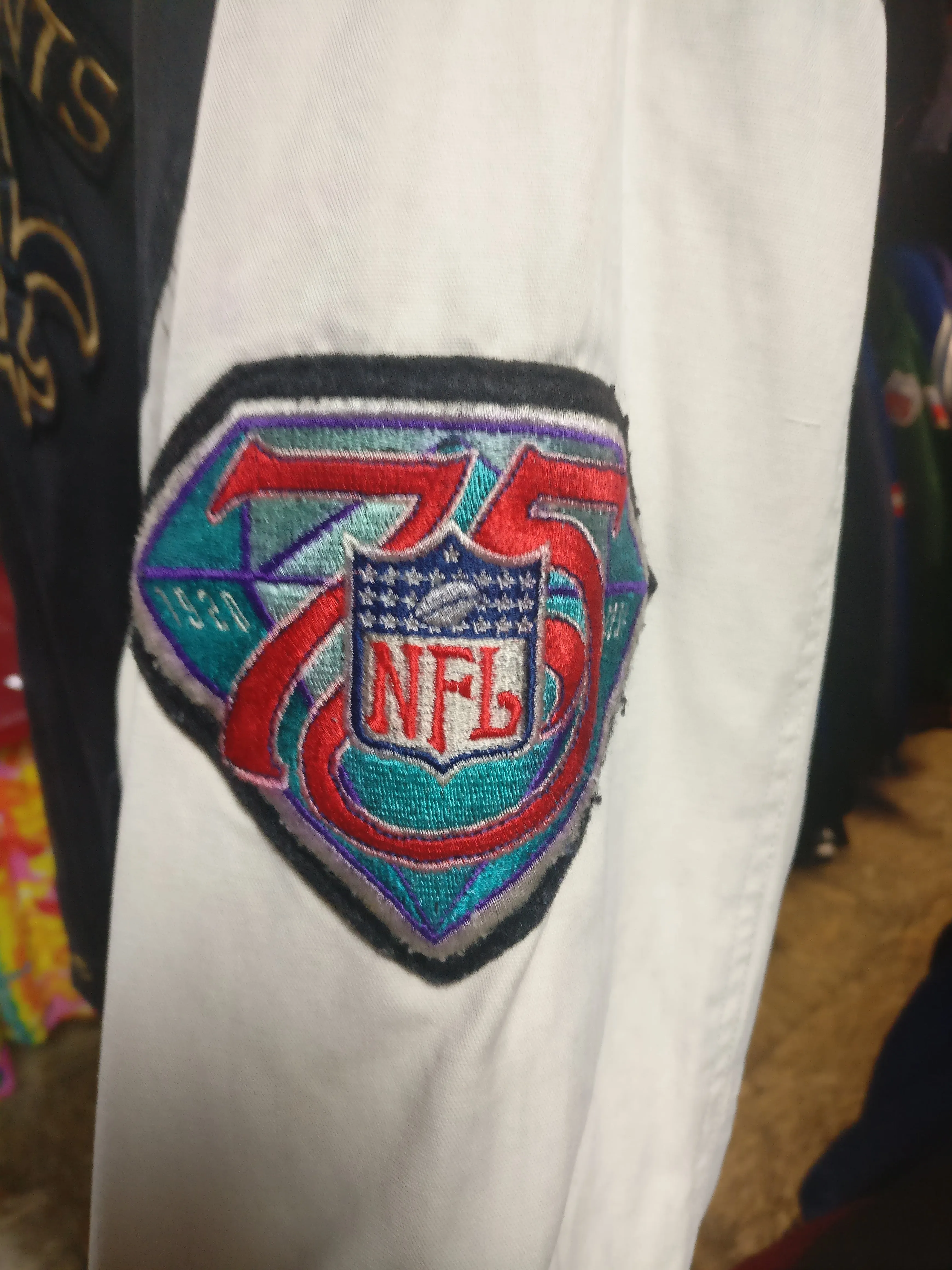 Vintage NEW ORLEANS SAINTS NFL Back Patch Mirage Jacket XL