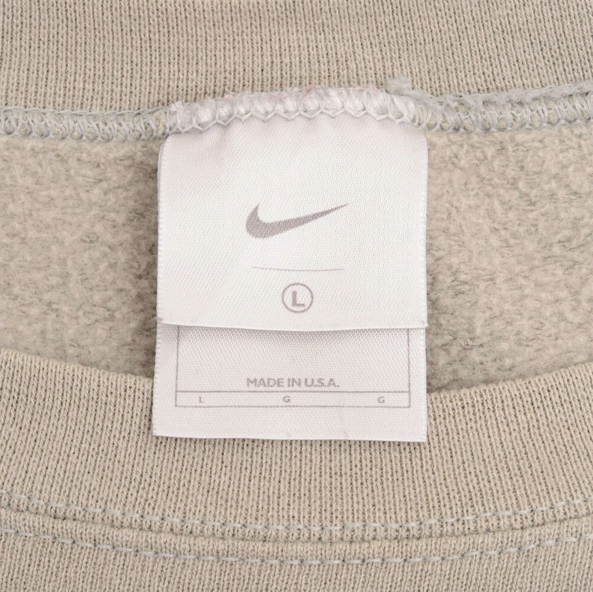VINTAGE NIKE CLASSIC SWOOSH BEIGE SWEATSHIRT 2000S SIZE LARGE MADE IN USA