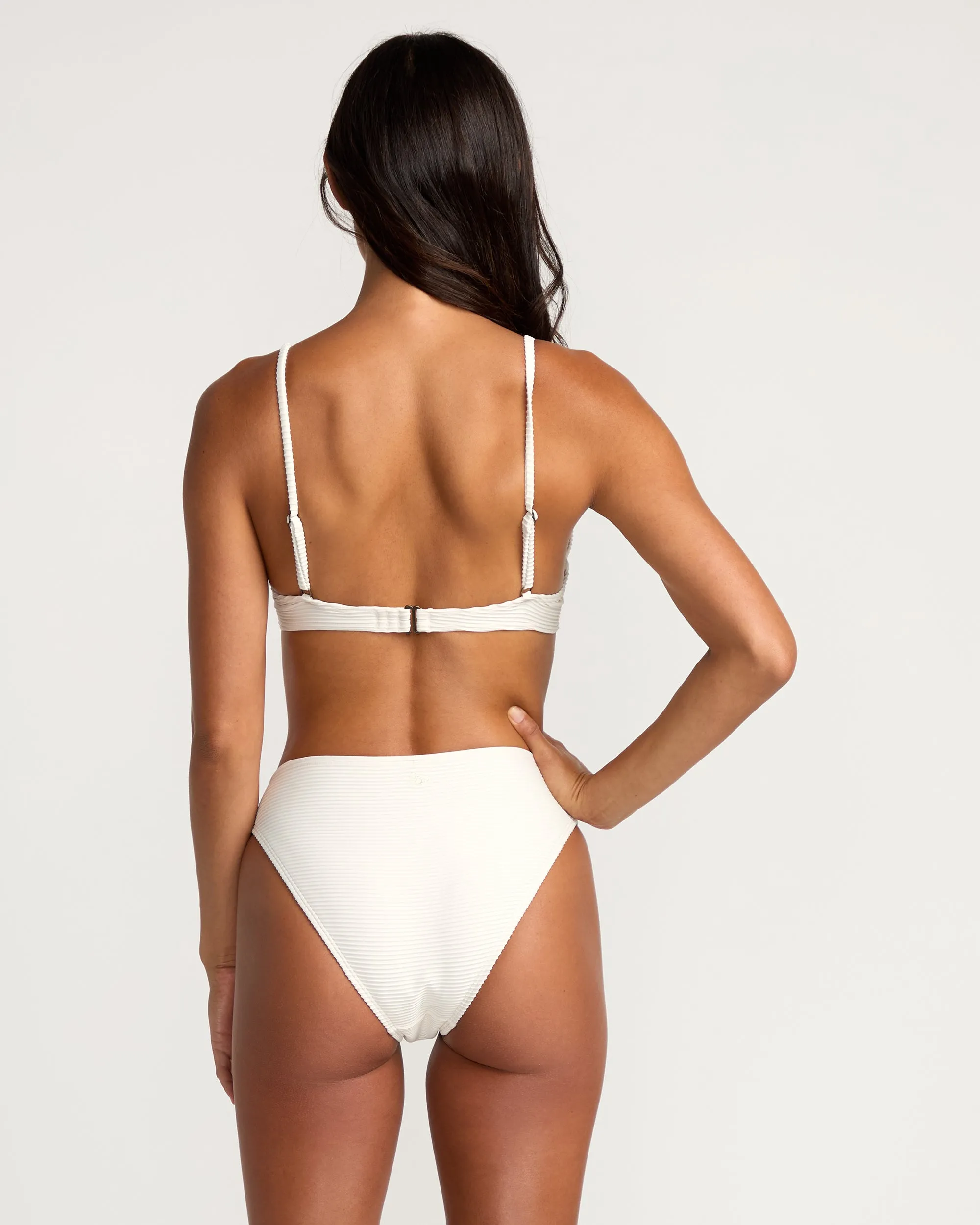 Womens Opua Manoa Underwire Bikini Top - Coconut Milk