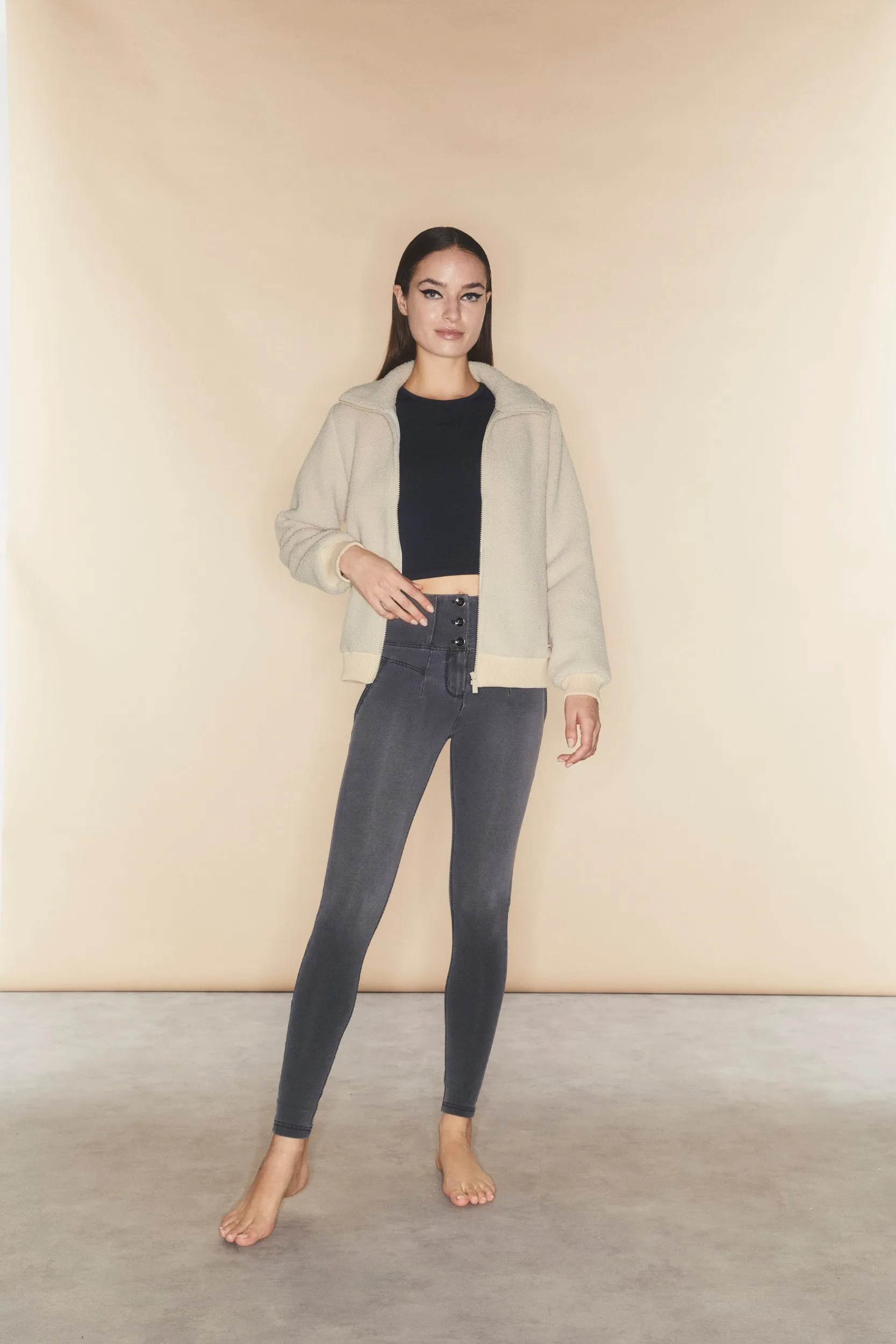 (WRUP2BHF404-J125N) WR.UP® Denim Washing met Hoge Knoopsluiting