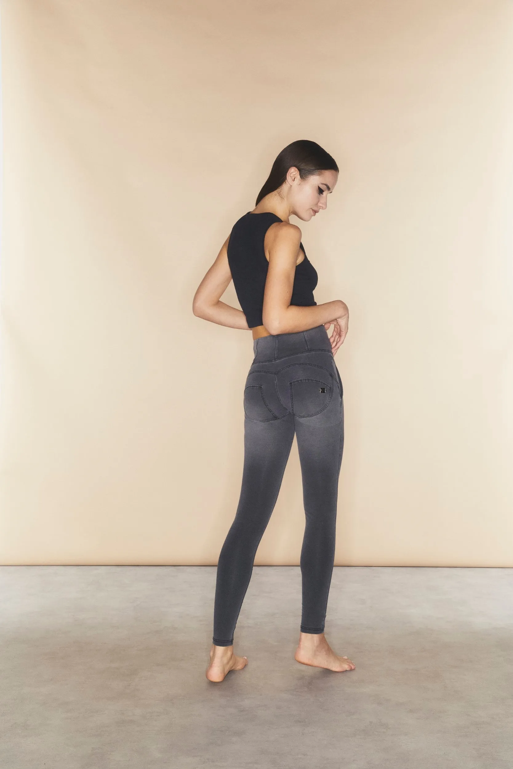 (WRUP2BHF404-J125N) WR.UP® Denim Washing met Hoge Knoopsluiting